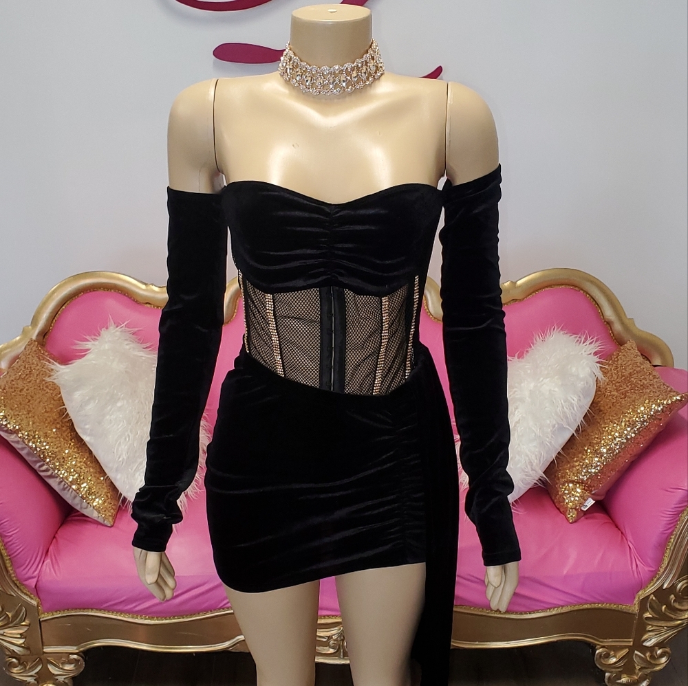 Black velvet mini skirt & long sleeve corset top
